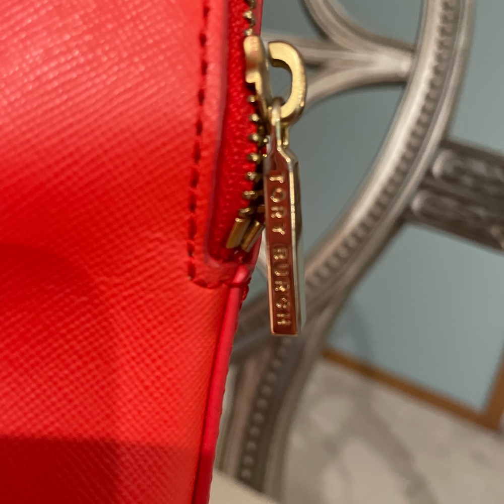 Tory Burch Handbag - Picture 3 of 6